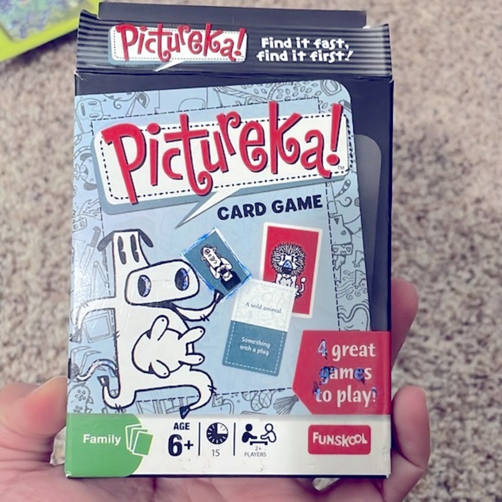 Pictureka card game